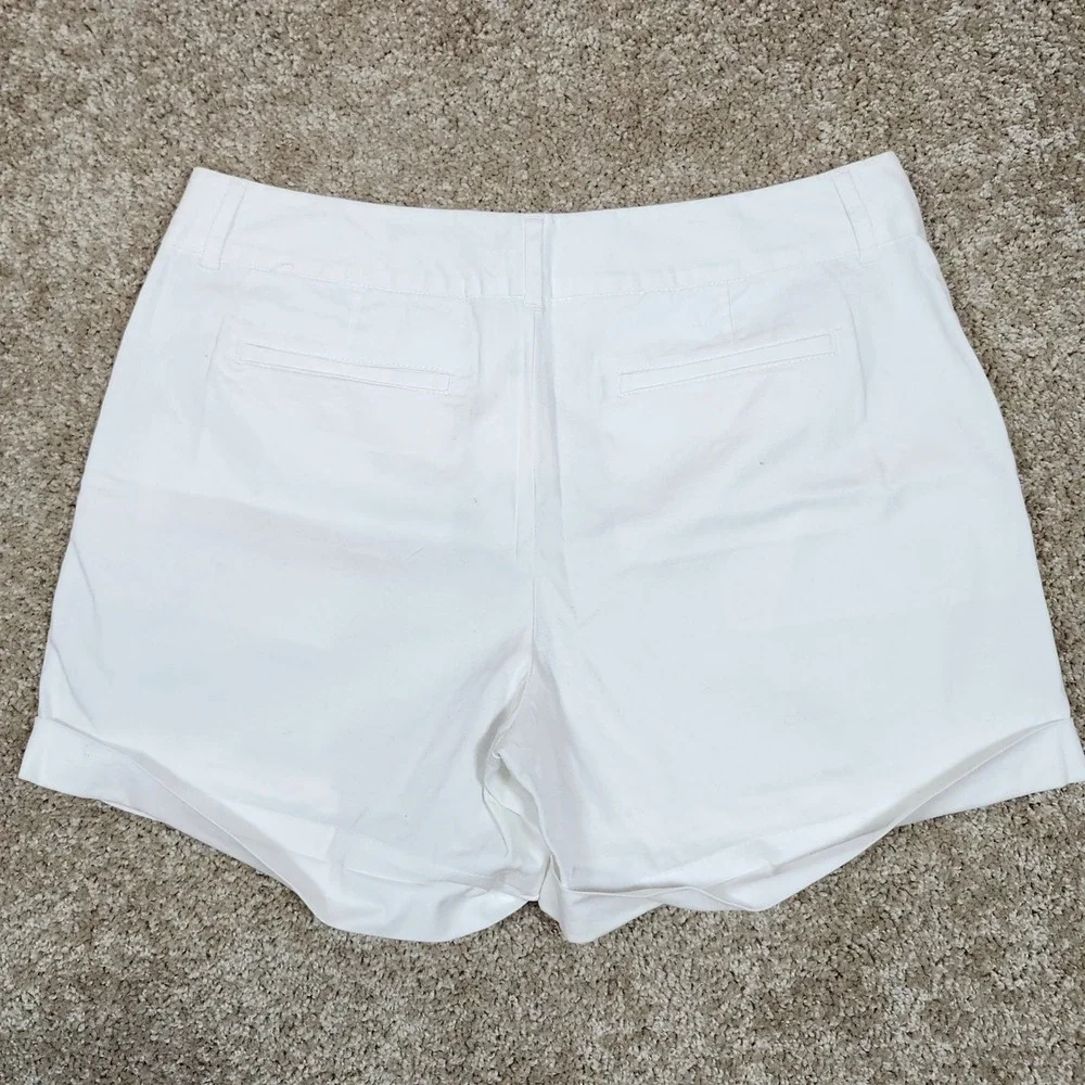 Maison Jules‎ Shorts Maddie Everyday White Cotton Blend Cuffed Casual Size 10